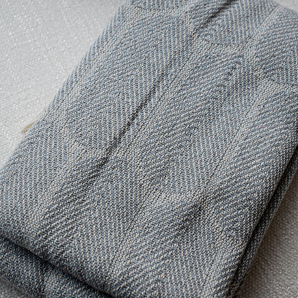 Frazada Masai 126 Gris Claro