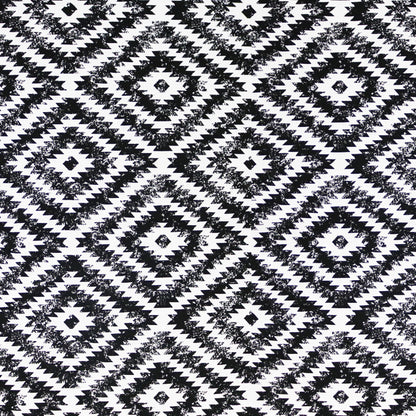Tela Black & White